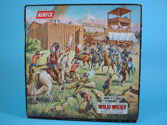 Fort im Set mit Figuren  (Wild West)  (ca.1970er Jahre)   [#*e] 1  B*