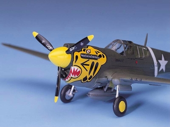 P-40 E  Warhawk