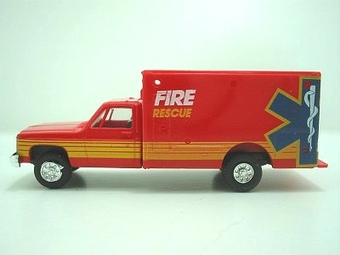 Chevrolet, rot-gelb Fire Rescue Ambulance   [#*CL] 6   ab